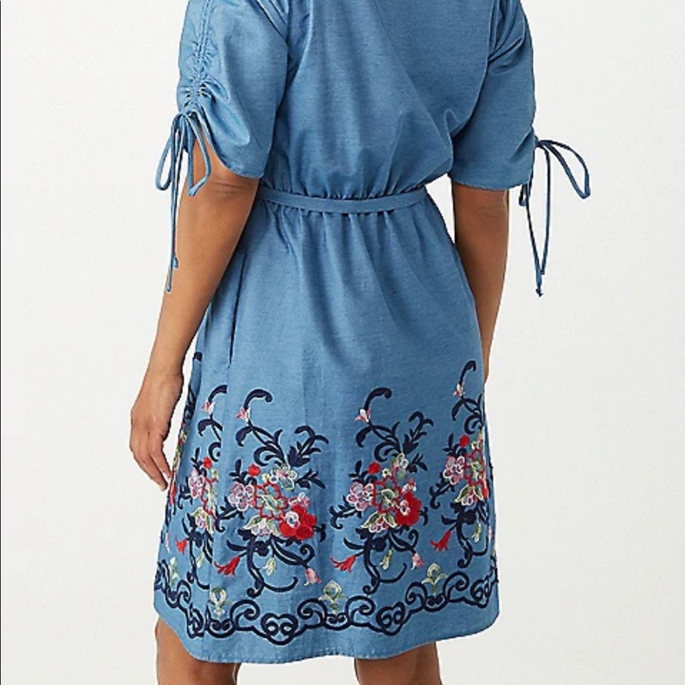 Roz and Ali Denim Floral Embroidered Dress Size M